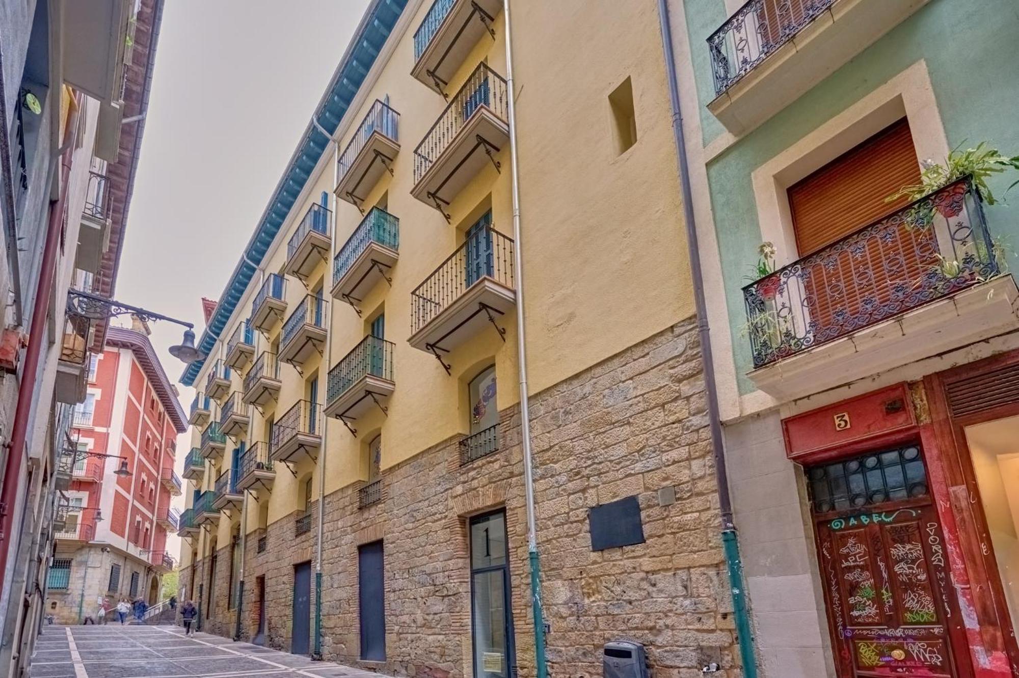Bajada De Javier Apartment Pamplona Ngoại thất bức ảnh